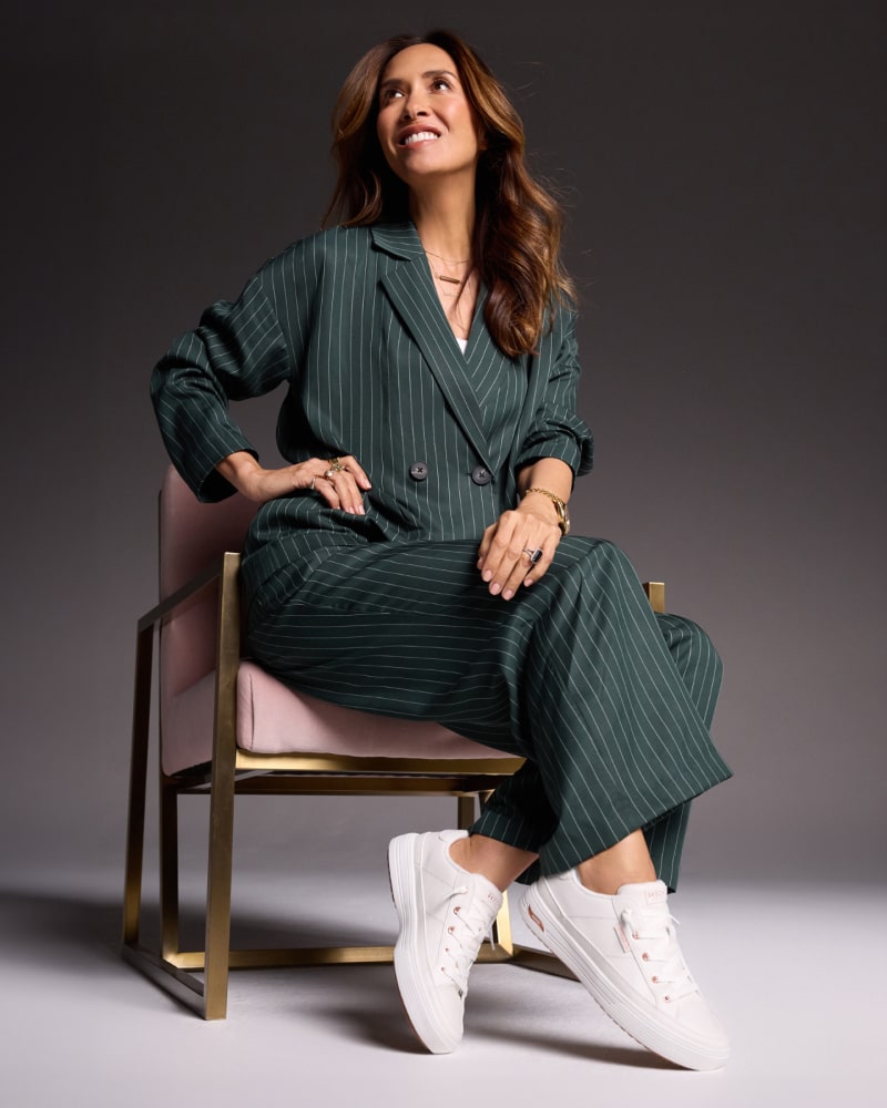 SKECHERS: AS SEEN ON MYLEENE KLASS