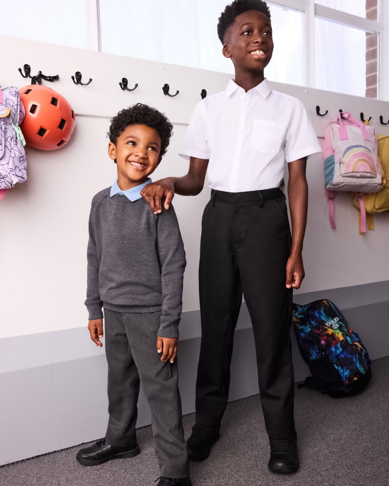 SCHOOLWEAR