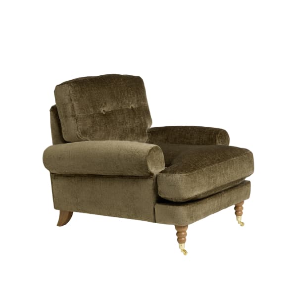 SOFAS & CHAIRS