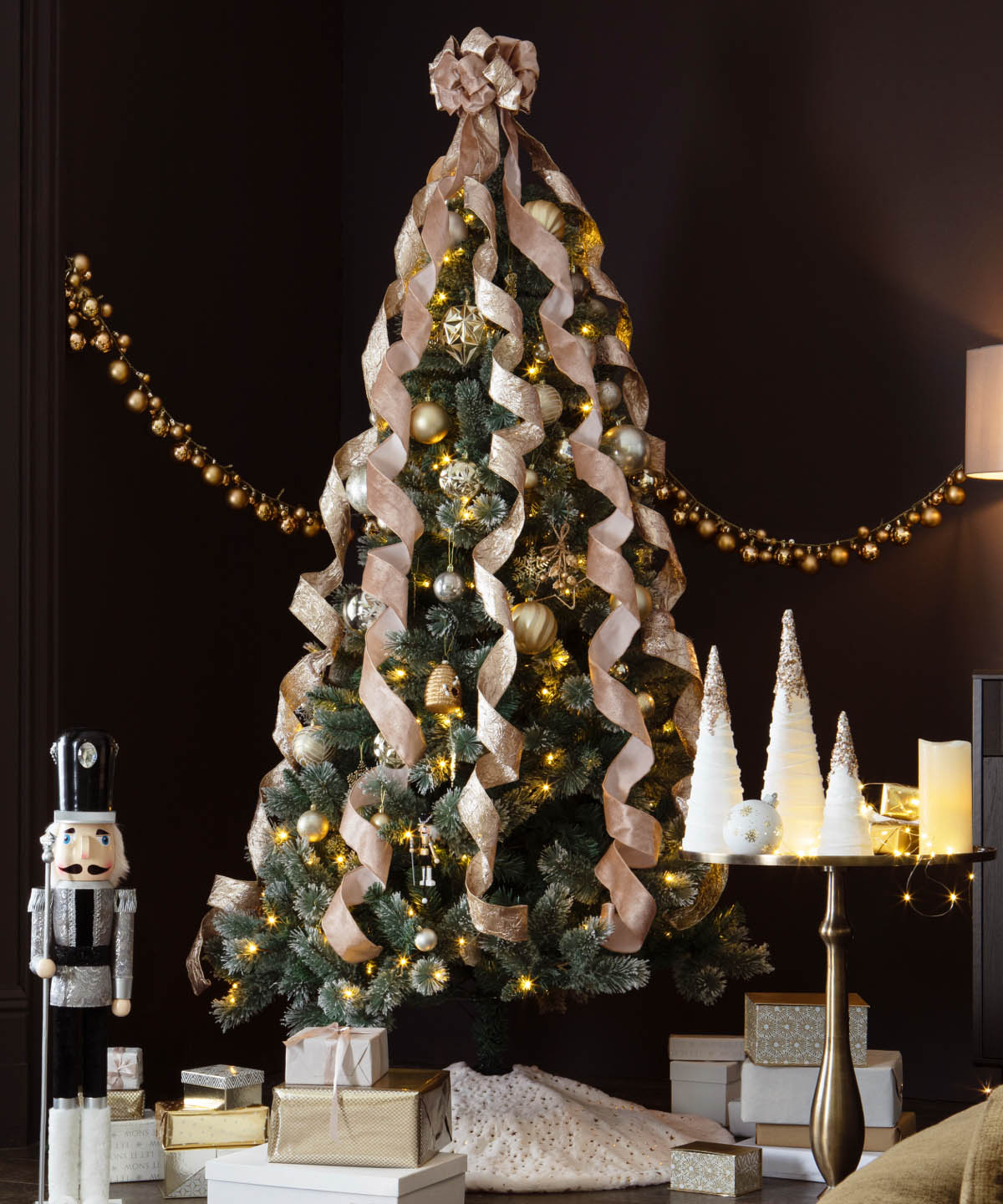 How To Dress a Christmas Tree | Next UK
