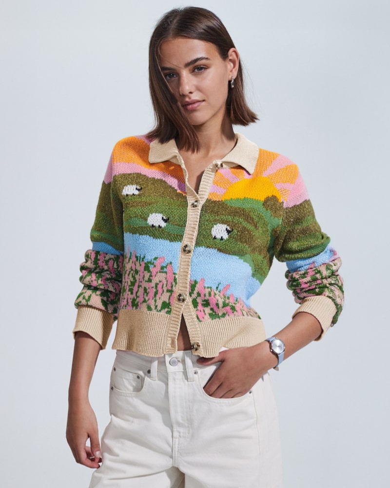 TRENDING: CARDIGANS