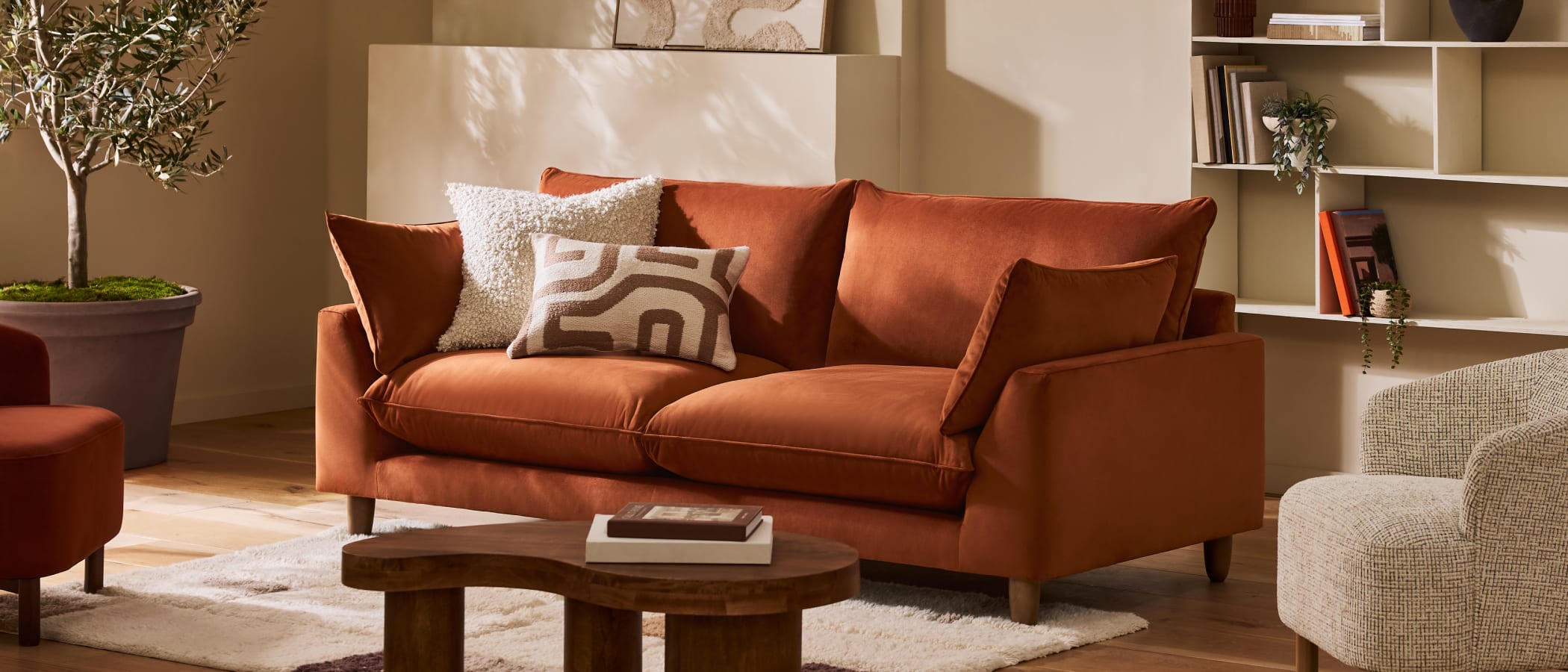 SOFAS & CHAIRS