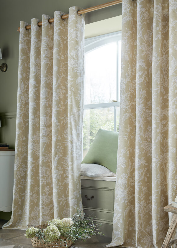 Curtains (1)