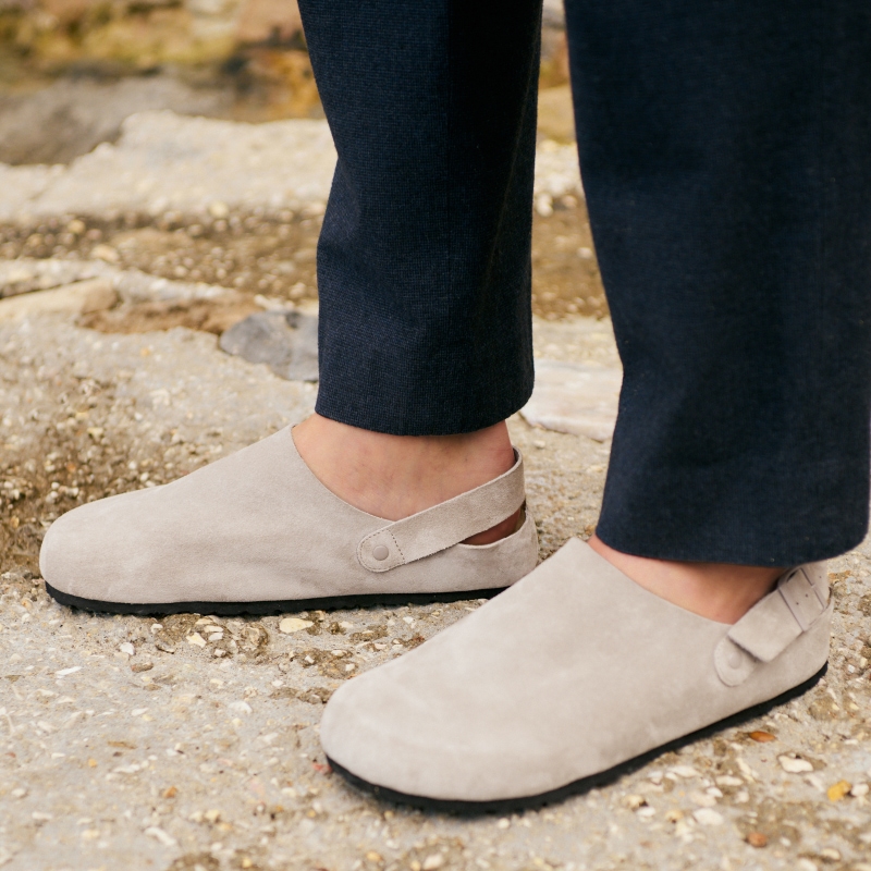 SUMMER FOOTWEAR