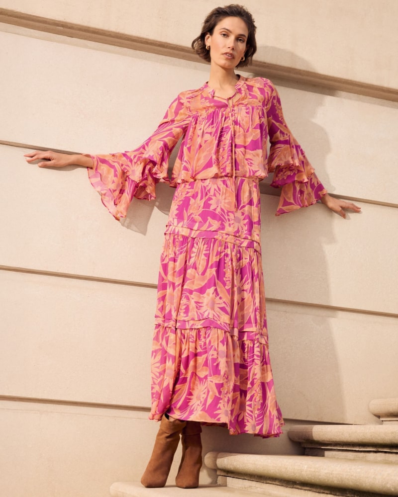 PHASE EIGHT: DRESSES THAT DEFINE