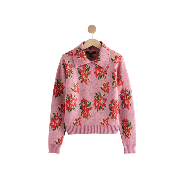 KNITWEAR