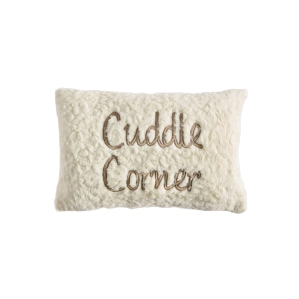 CUSHIONS & THROWS