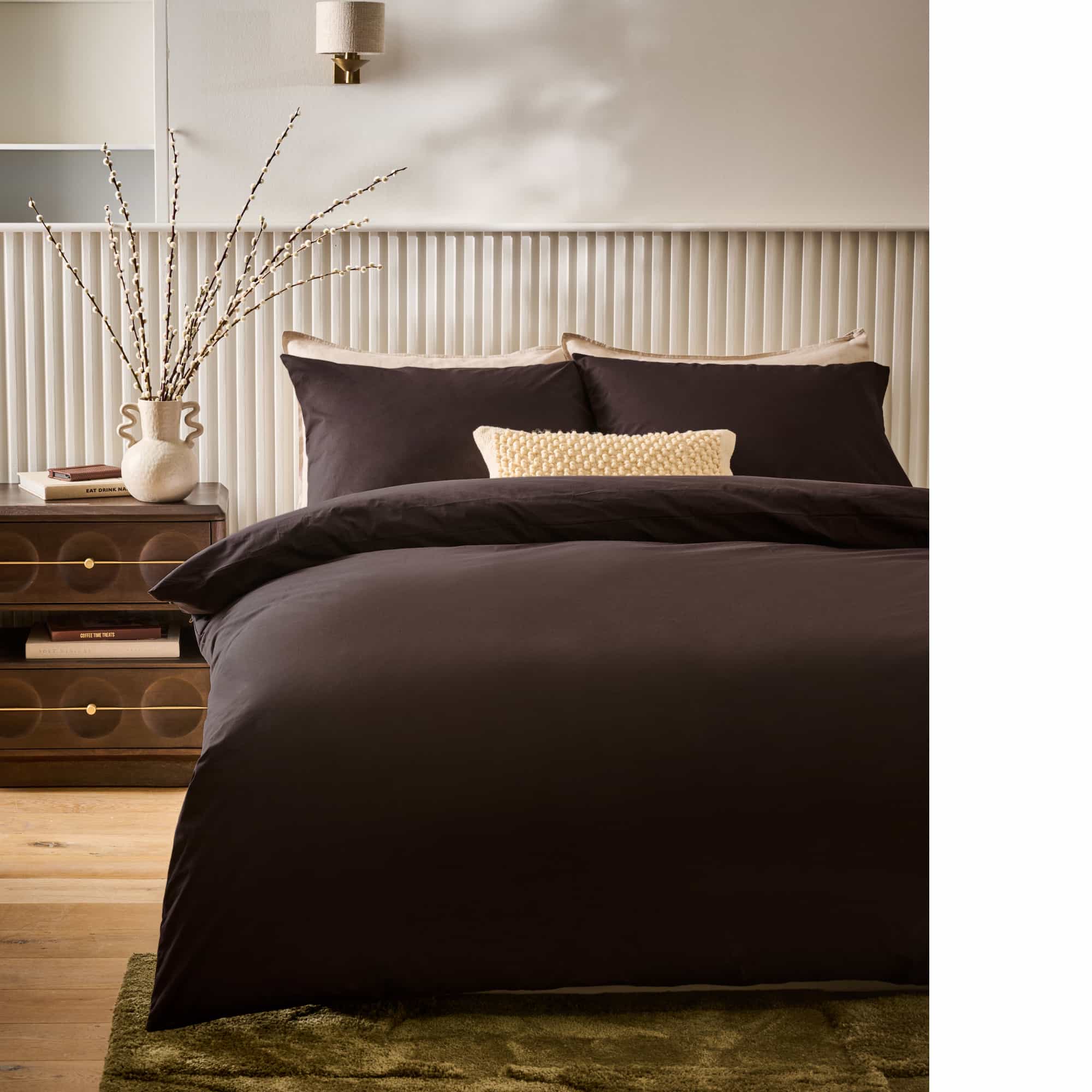 HOME TREND: Chocolate Brown