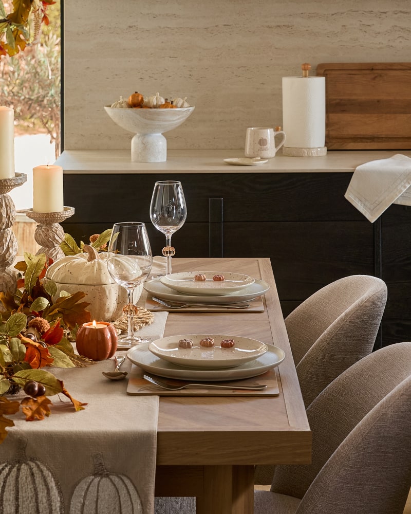 AUTUMN DECOR