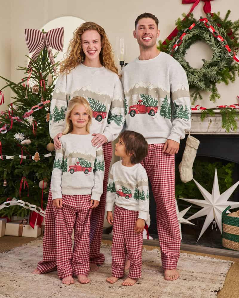 MATCHING FAMILY NIGHTWEAR