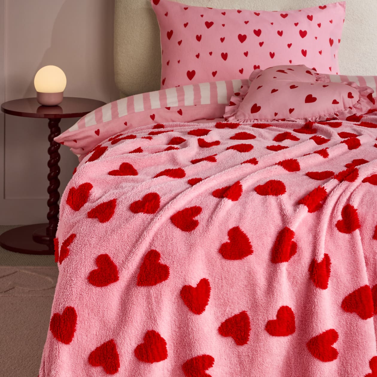 Trending: Heart Print