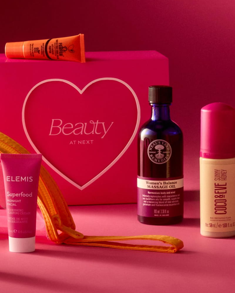 BEAUTY BOXES