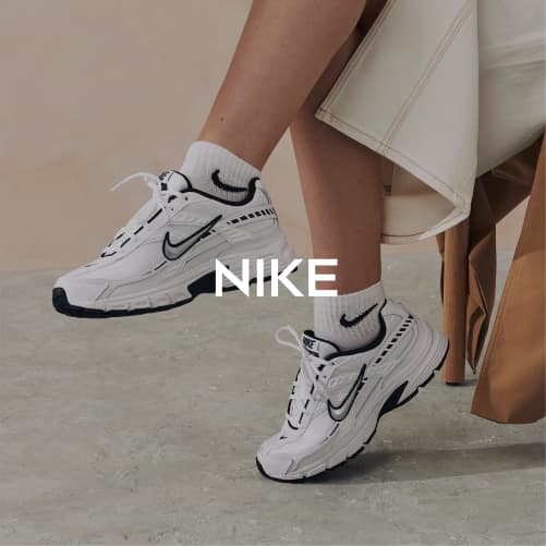 NIKE