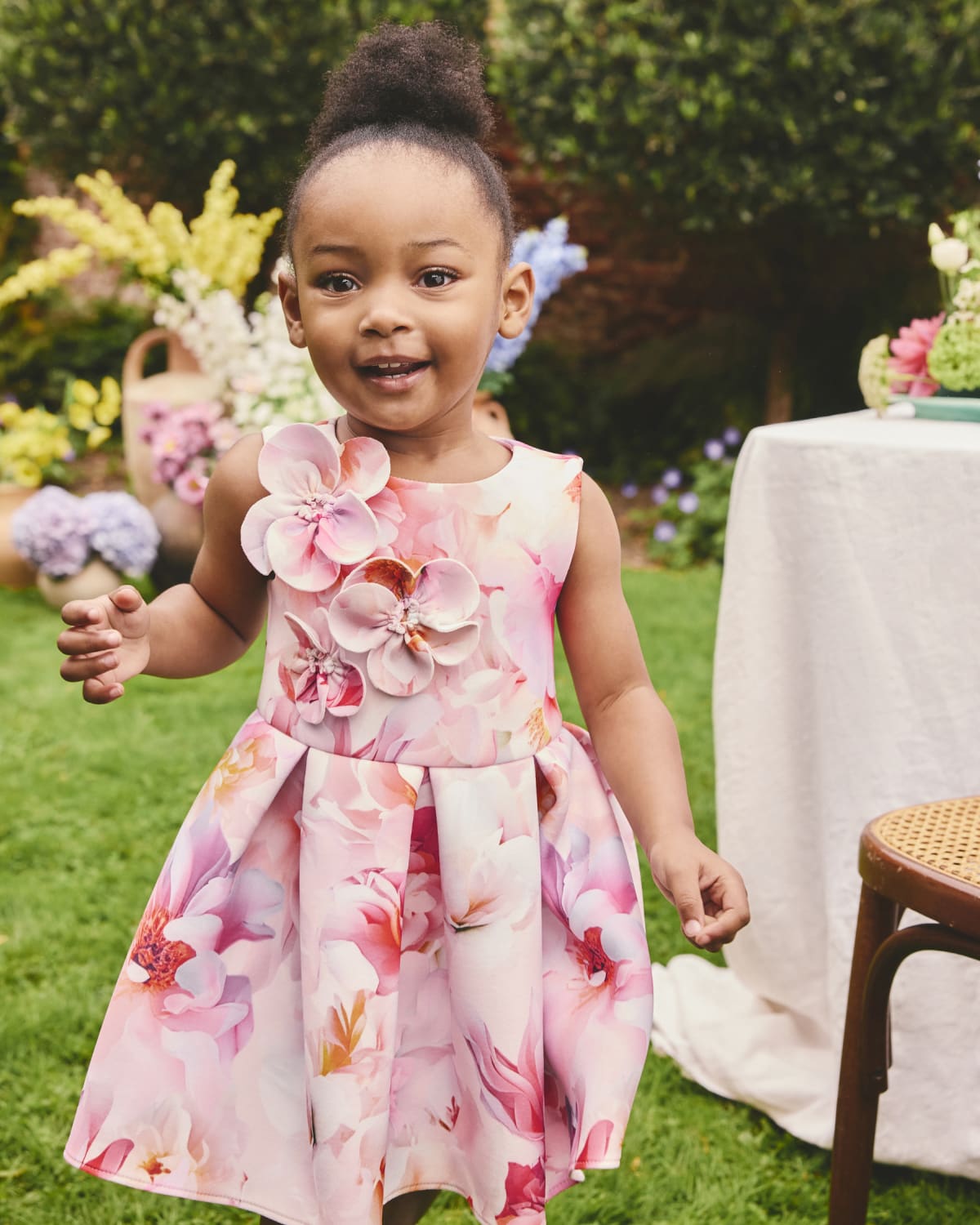 FLOWER GIRL & BRIDESMAID