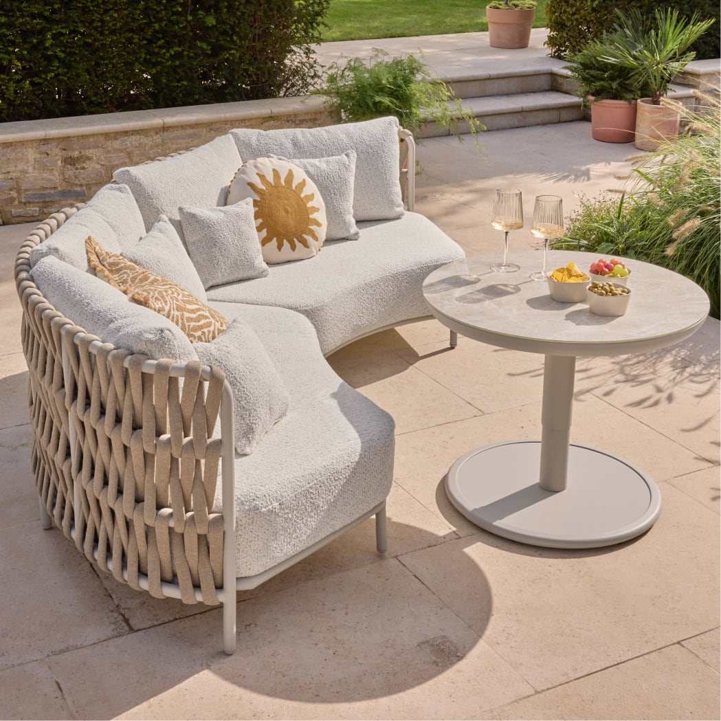 Your Guide: to Outdoor Furniture Care and Maintenance