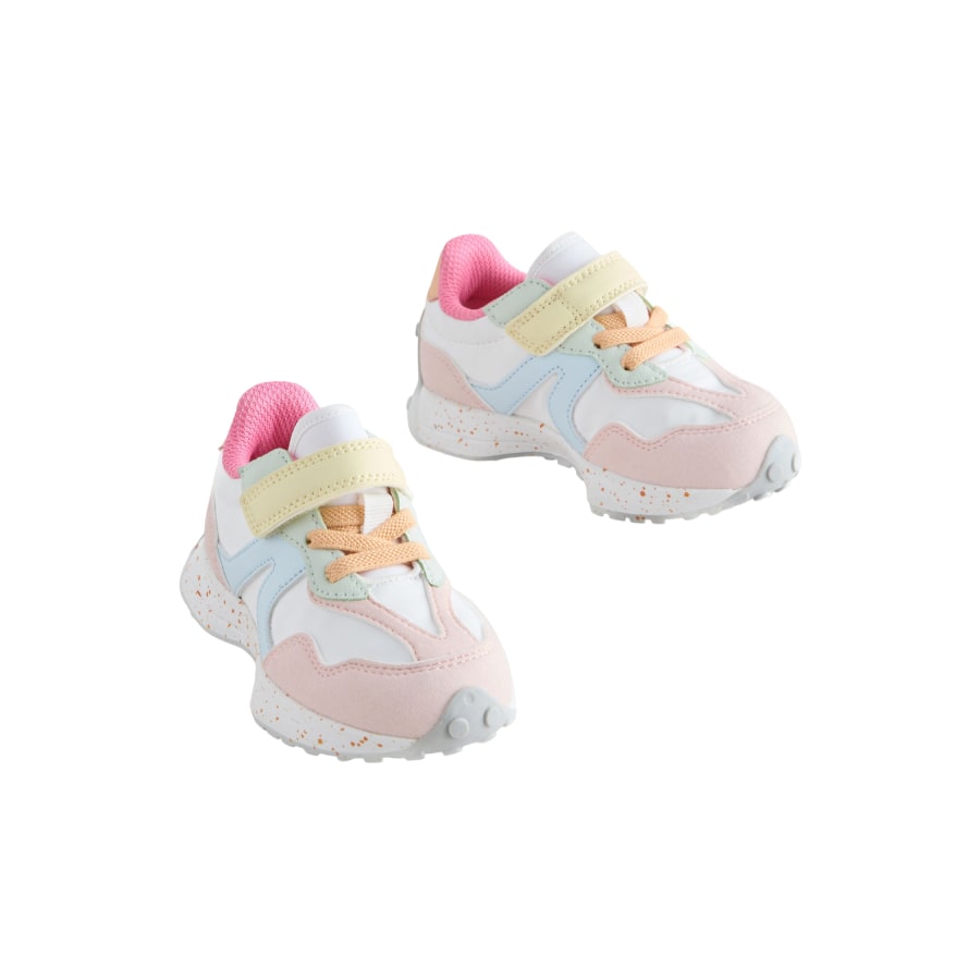 TRAINERS