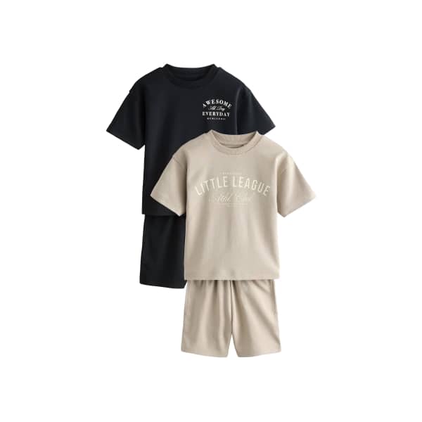 SETS & OUTFITS 