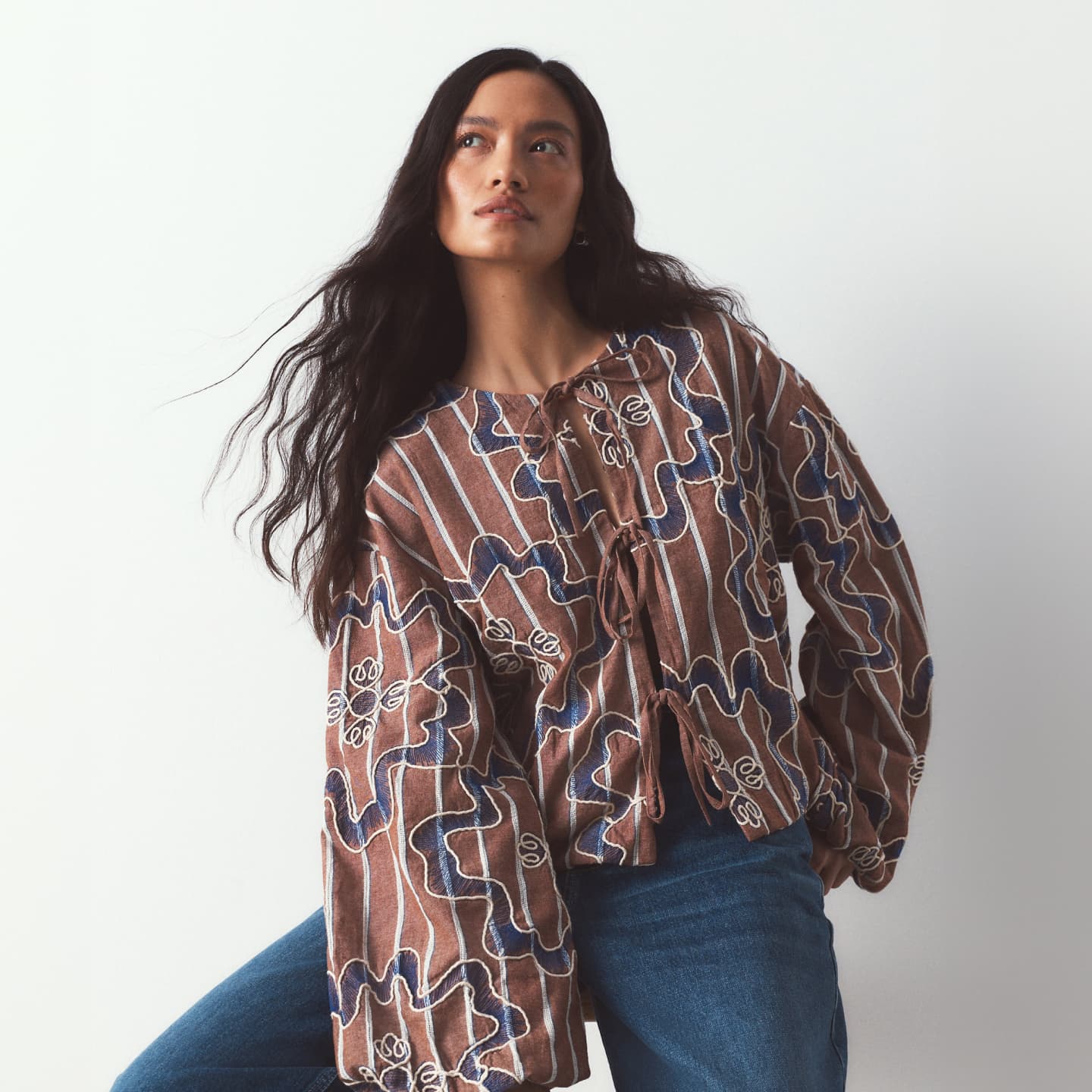WAYS TO WEAR THE STATEMENT JACKET