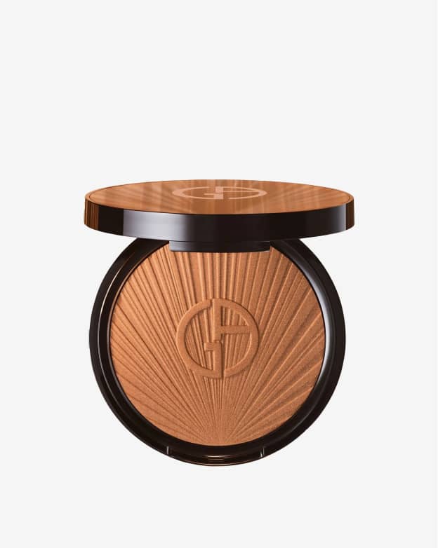 Beauty_Summer_Makeup_Campaign_Edit_Armani_Bronzer_4x5