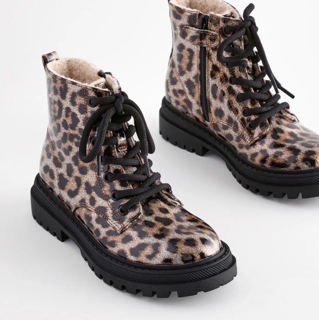 031024_LeopardEdit_1x1_2