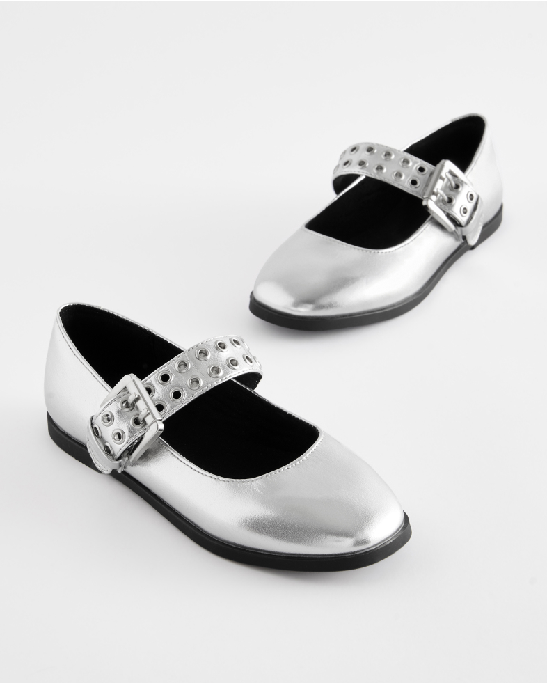 Stud Strap Mary Jane Shoes