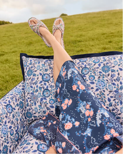 Slippers1