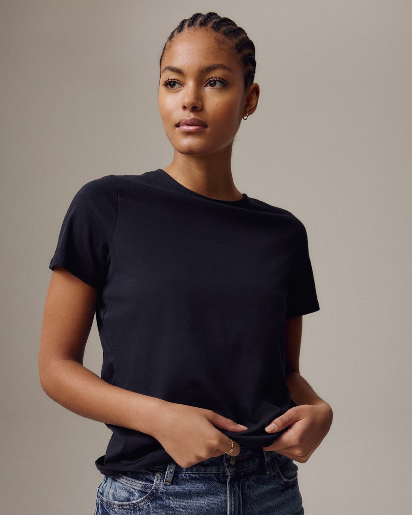 Navy blue short sleeve t-shirt