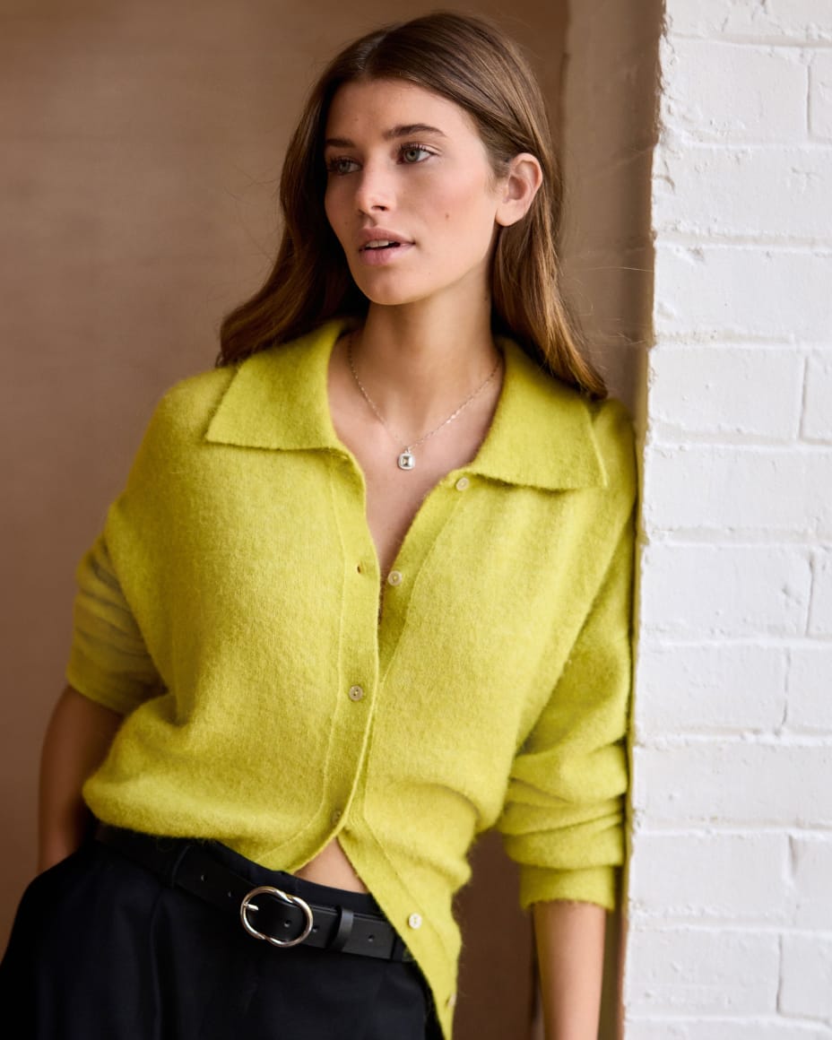 WOMEN'S STATEMENT KNITS