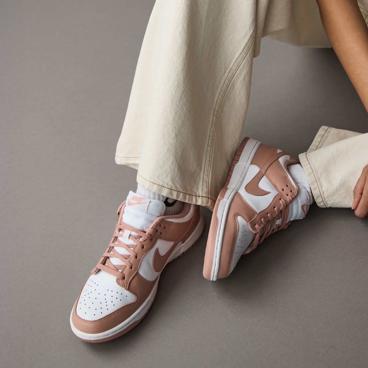 NIKE DUNKS