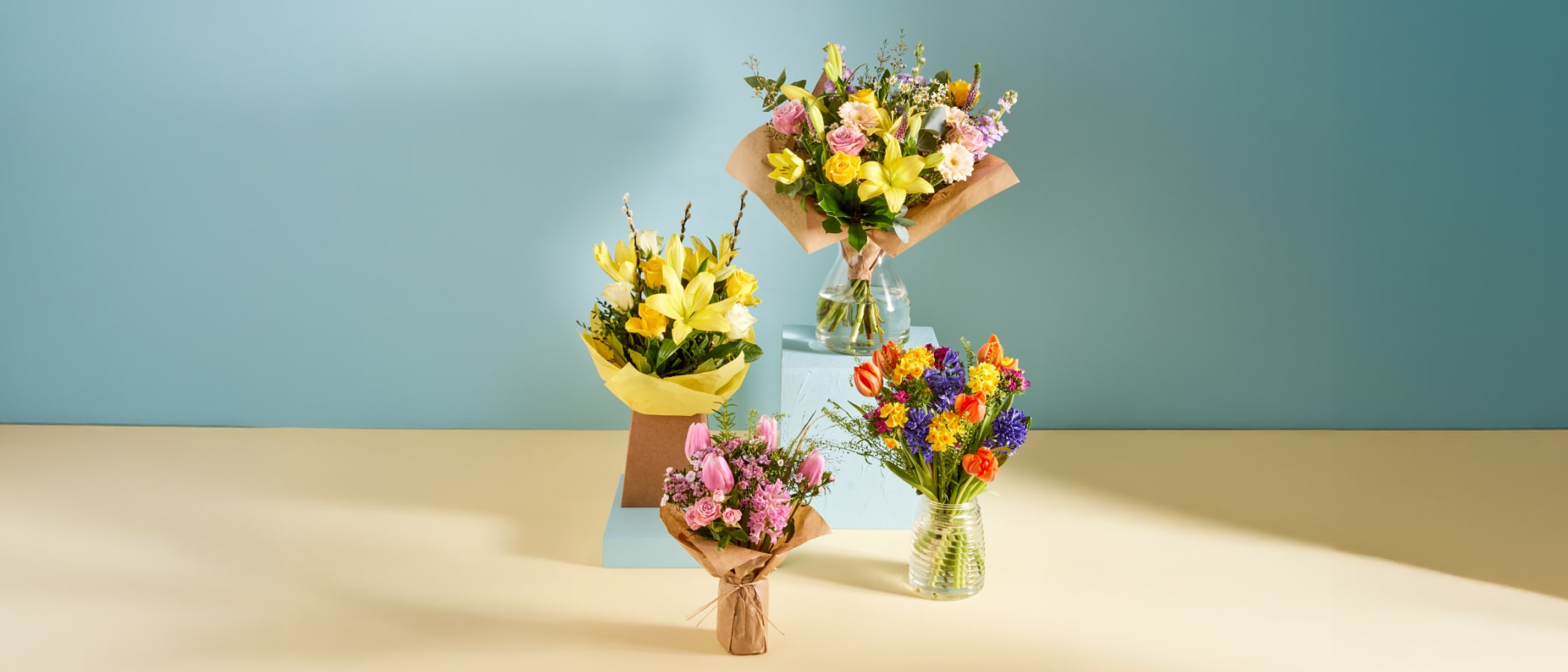 FLOWERS & PLANTS