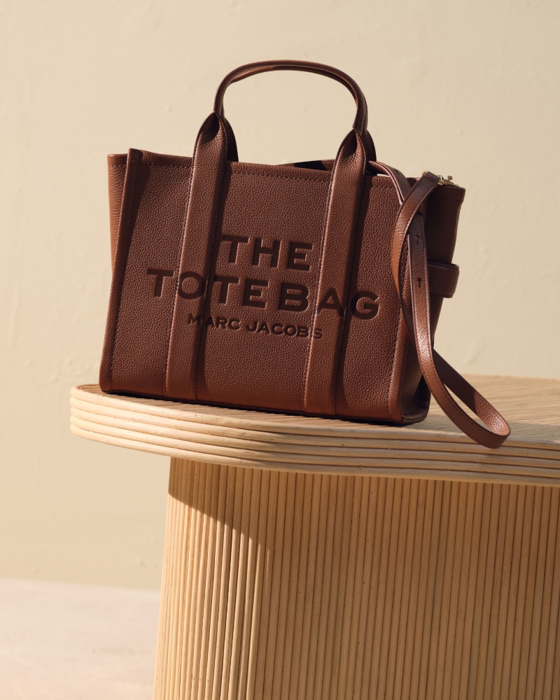 MARC JACOBS
