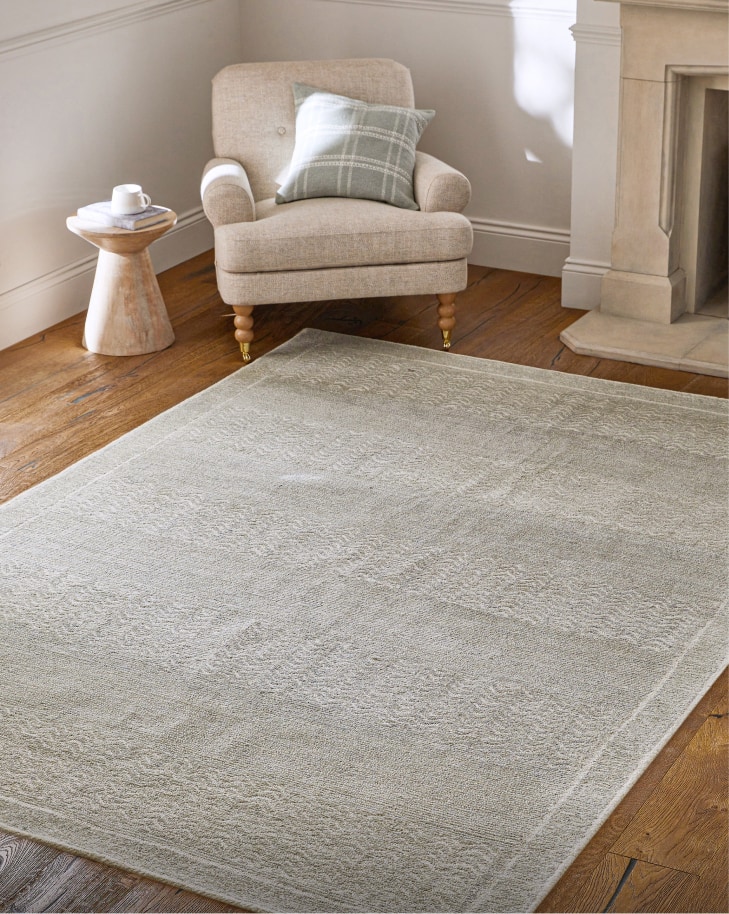 SAGE GREEN MODERN COUNTRY RUG
