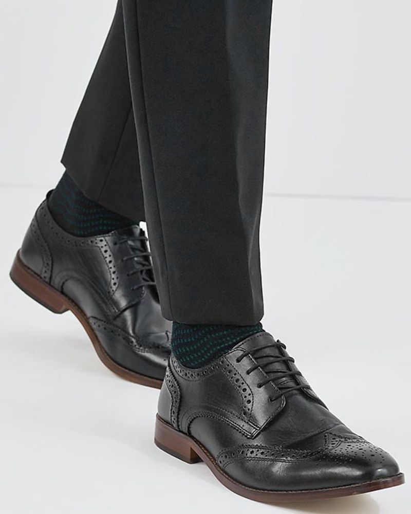 Mens-contrast-sole-leather-brogues